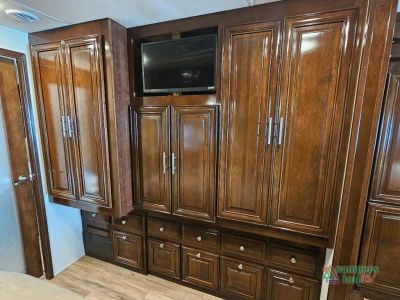 2017 Forest River RV Georgetown — photo 45 view