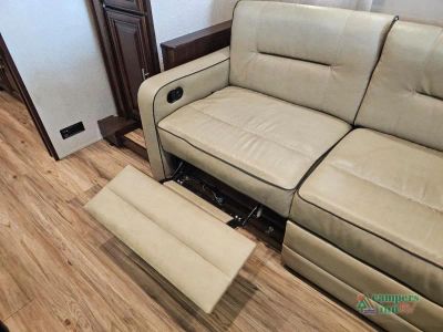 2017 Forest River RV Georgetown — photo 36 view
