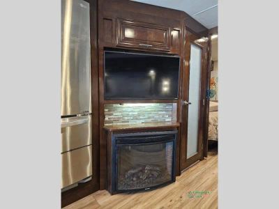 2017 Forest River RV Georgetown — photo 40 view