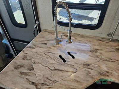 2017 Forest River RV Georgetown — photo 15 view