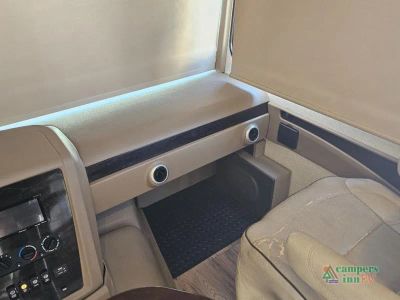 2017 Forest River RV Georgetown — photo 11 view