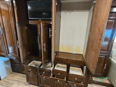 2017 Forest River RV Georgetown — photo 46 view