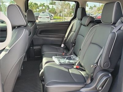 2026 Honda Odyssey — photo 18 view