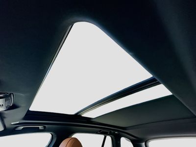 2024 BMW X5 — photo 22 view