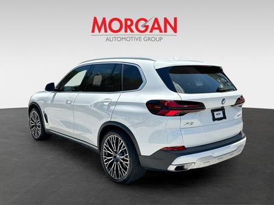 2024 BMW X5 — detail view