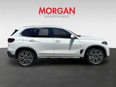 2024 BMW X5 — photo 8 view