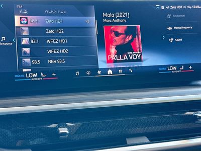 2024 BMW X5 — photo 15 view