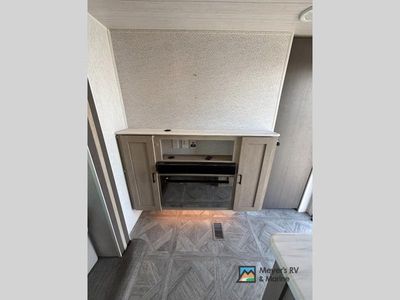 2023 Forest River RV Salem - Photo 16