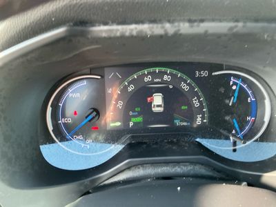 2021 Toyota RAV4 — photo 10 view