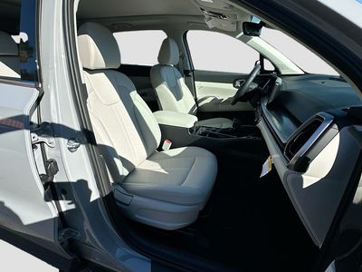 2026 Kia Sorento — photo 27 view