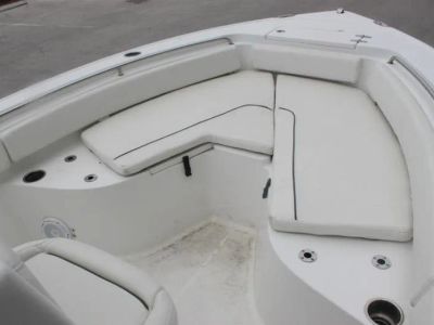 2021 Sea Hunt Ultra 229 — photo 10 view
