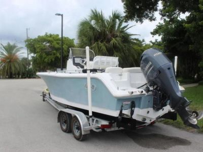 2021 Sea Hunt Ultra 229 — photo 7 view