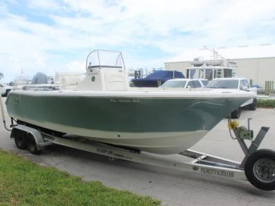 2021 Sea Hunt Ultra 229 — rear three-quarter view