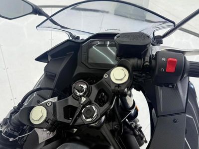 2026 Kawasaki Ninja 500 Metallic Flat Spark Black — photo 12 view