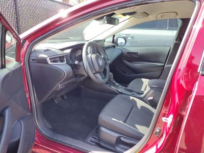 2024 Toyota Corolla - Photo 2