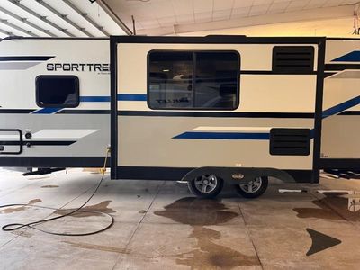 2021 Venture RV SportTrek - Photo 7