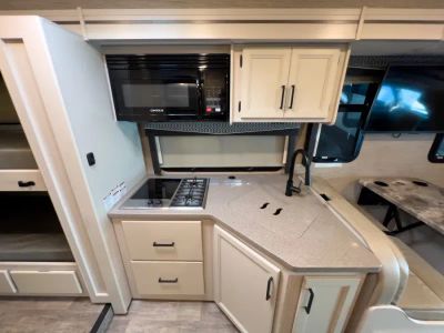 2023 Thor Motor Coach CHATEAU — photo 11 view