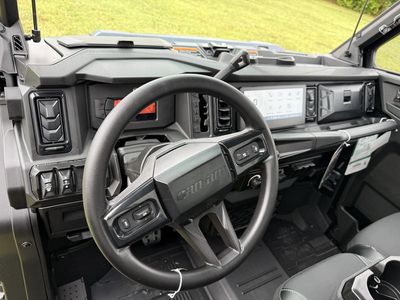 2026 Can-Am Defender Limited HD11 - Photo 14