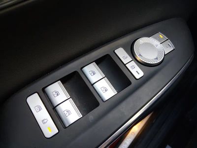 2025 Genesis GV70 - Photo 23