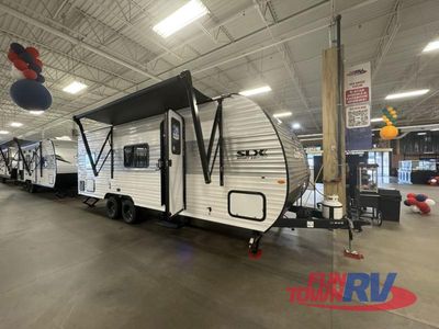 2026 Jayco Jay Flight SLX — front three-quarter view