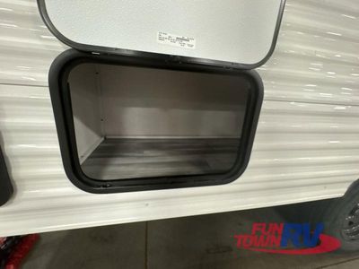 2026 Jayco Jay Flight SLX — photo 13 view