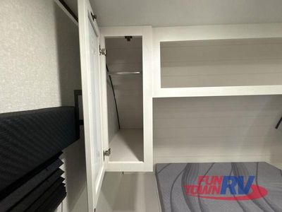 2026 Jayco Jay Flight SLX — photo 38 view
