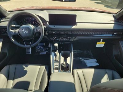 2026 Honda Accord Hybrid - Photo 14