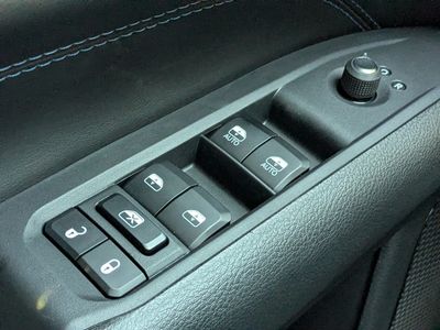 2026 Jeep Compass — photo 22 view