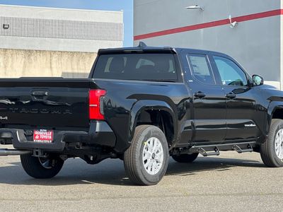 2026 Toyota Tacoma - Photo 2