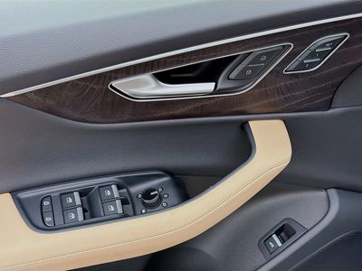 2026 Audi Q7 — photo 24 view
