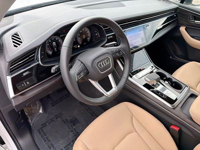 2026 Audi Q7 — photo 27 view
