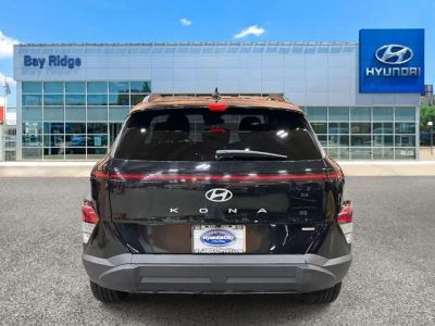 2025 Hyundai Kona — detail view