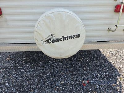 2005 Coachmen RV Spirit of America - Photo 13