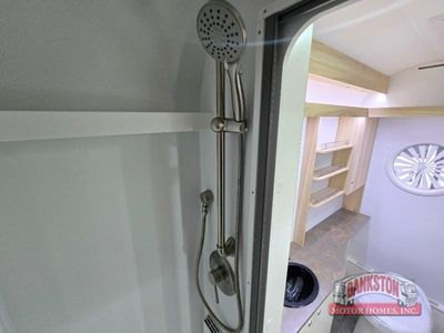 2026 Haven 220 Queen Bed - Photo 23