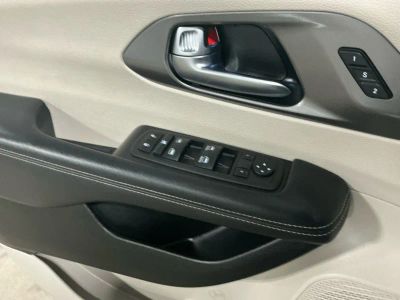 2023 Chrysler Pacifica - Photo 9
