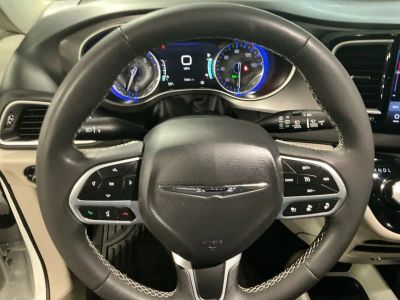 2023 Chrysler Pacifica - Photo 5