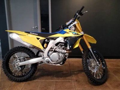 2026 Suzuki RM-Z450 — front three-quarter view