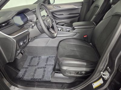 2026 Jeep Grand Cherokee - Photo 9
