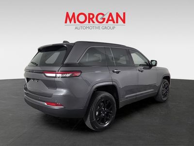 2026 Jeep Grand Cherokee - Photo 4
