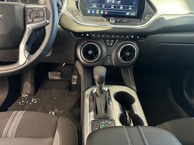2025 Chevrolet Blazer - Photo 13