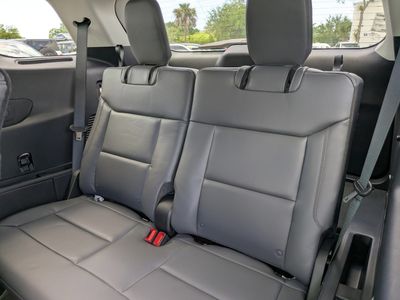 2026 Ford Explorer — photo 16 view