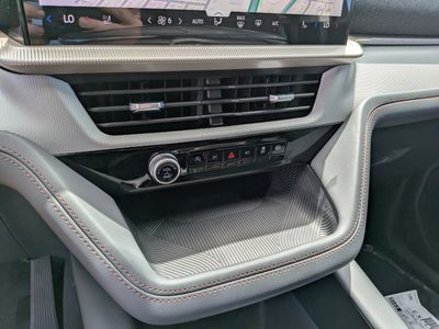 2026 Ford Explorer — photo 22 view
