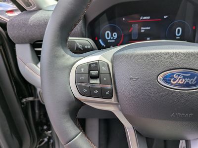 2026 Ford Explorer — photo 27 view