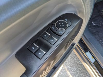 2025 Ford Maverick — photo 15 view