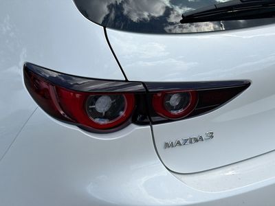 2026 Mazda Mazda3 Hatchback — photo 10 view