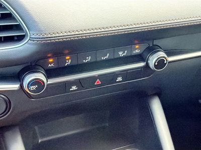 2026 Mazda Mazda3 Hatchback — photo 32 view