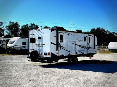 2022 Forest River Flagstaff Super Lite - Photo 2