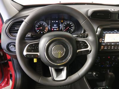 2023 Jeep Renegade - Photo 12