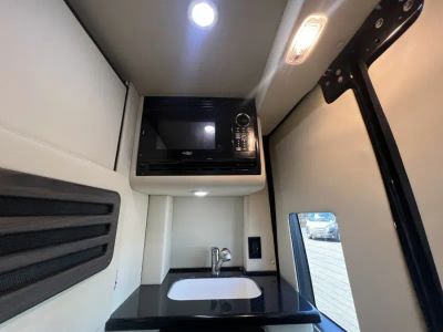 2024 Midwest Automotive Designs LUXE CRUISER - Photo 7