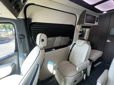 2024 Midwest Automotive Designs LUXE CRUISER - Photo 6